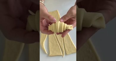 Préparez des croissants au chocolat facilement ! 🍫✨