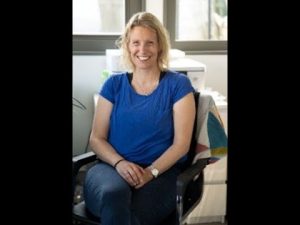 Présentation d'Helen Ross : Un aperçu captivant