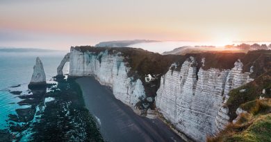 Bretagne, Rennes, Brest, coast, lighthouse, beach, village, Celtic, cliffs, landscape