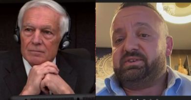 Protestation à Strasbourg : 300 lettres pour les libérateurs