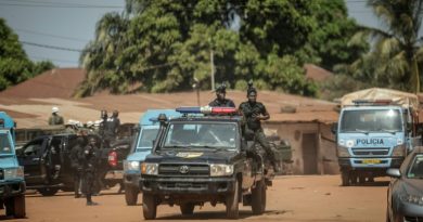 Putsch en Guinée-Bissau: un général nommé président, l'opposition dénonce un coup monté