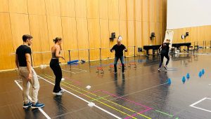 Quand le staff des Girondins s'occupe des danseuses et danseurs de l'Opéra de Bordeaux - ICI