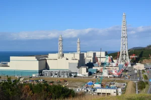 Quinze ans après Fukushima, le Japon va relancer la plus grande centrale nucléaire du monde