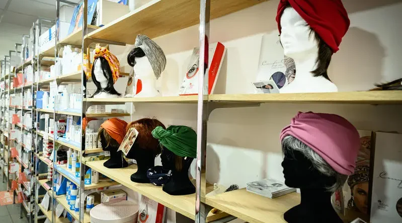 Cancer : amélioration de la prise en charge des perruques médicales