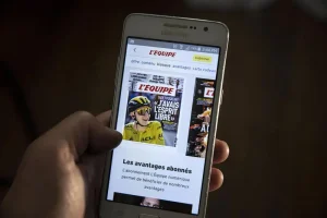 Les salariés de L'Équipe votent une motion de défiance contre leur directeur de la rédaction