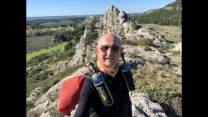Randonnée captivante aux Crêtes du Pas-du-Loup dans les Alpilles