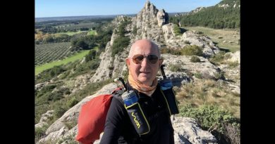 Randonnée captivante aux Crêtes du Pas-du-Loup dans les Alpilles