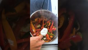 Recette authentique du poulet basquaise aux poivrons