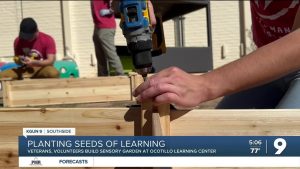 Rénovation d'une salle de classe extérieure par des vétérans