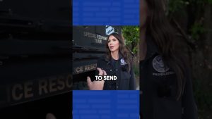 Réponse Étrange du Secrétaire à la Sécurité Intérieure sur Bad Bunny