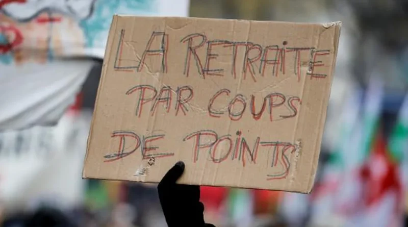 Retraités de Martinique s'opposent au budget gouvernemental pour préserver leur situation en 2026