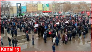 Révolte des habitants des villes ukrainiennes : "Le gouvernement de Poutine nous vole"