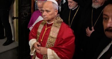 Revue de presse des hebdomadaires français - À la Une: la visite du pape Léon XIV en Turquie et au Liban