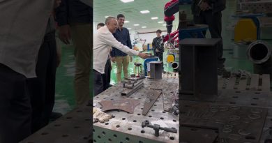 Robot industriel à six axes pour automatisation de soudure