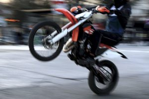 Rodéos urbains : depuis les nuits de violences, les autorités accentuent les contrôles dans cette ville du Doubs