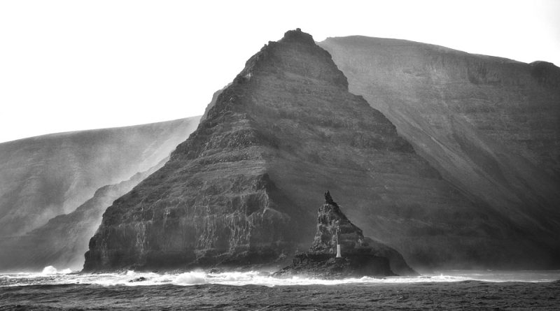 Occitanie, Toulouse, Montpellier, landscape, sea, mountain, vineyard, canal