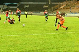 Ronaldinho a fait le show et a jeté un froid aussi