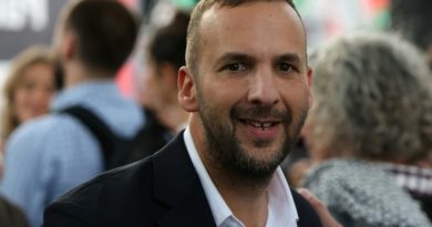 Royaume-Uni : Jeremy Corbyn lance un nouveau parti "socialiste" dans un paysage divisé à gauche