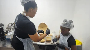 SÉ LA KAY NOU : à 9 ans, Lauréna Chambeau, a créé son entreprise au Lamentin