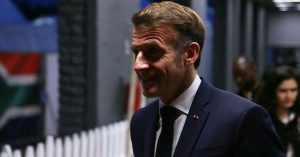 Emmanuel Macron souhaite évaluer la fiabilité des médias en France.