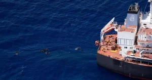 SOS Méditerranée commence la surveillance aérienne des embarcations de migrants en détresse