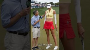 Sa présence embellit l'espace 🌿🌤️ #Sport #FemmeGrande