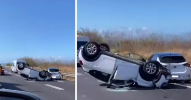 Saint-Leu : une voiture sur le toit sur la route des Tamarins, six kilomètres d’embouteillages
