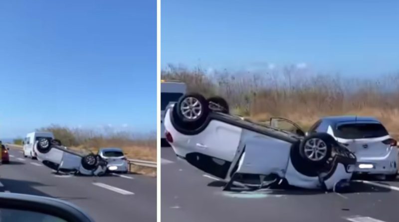 Saint-Leu : une voiture sur le toit sur la route des Tamarins, six kilomètres d’embouteillages
