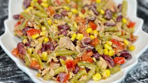 Salade Mexicaine Maison : Recette Express et Savoureuse 🥗