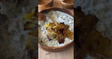 Salade de pommes de terre croustillante et savoureuse