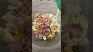 Salade de riz fraîche et savoureuse 🥗