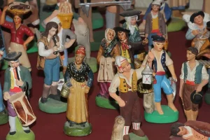 Santons de Provence figurines traditionnelles crèche de Noël artisanat