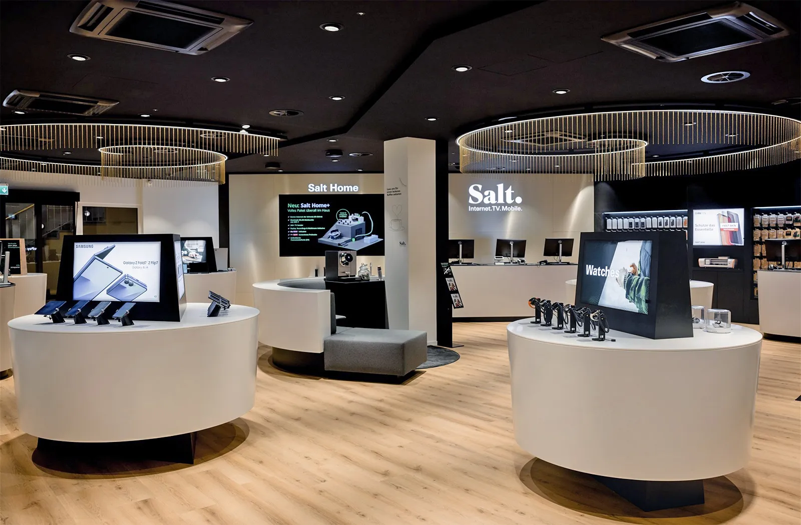 Salt inaugure son quatrième grand magasin à Berne