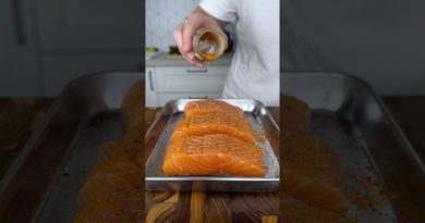 Saumon Glacé à l'Ail et au Miel ! 🧄🍯