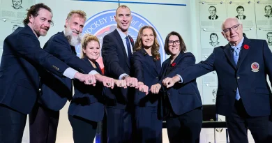 Sauvageau devient officiellement la première bâtisseuse au Temple de la renommée