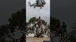 Secours en hélicoptère : inondations et orages dans un village