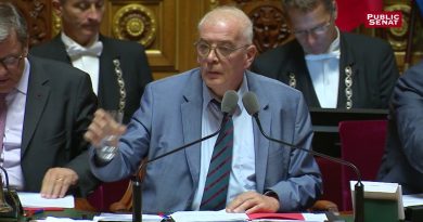 Sénat : restrictions sur les dons aux partis politiques en France