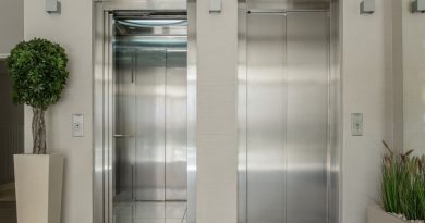 Seul avec elle, il embrasse de force sa collègue dans l’ascenseur d’une clinique à Caen