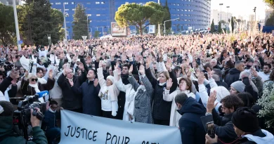«Solidarité à Marseille : des milliers de citoyens soutiennent la famille Kessaci contre le narcotrafic»