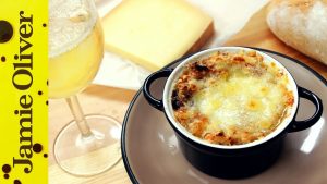 Soupe à l'oignon française classique | Cuisine du Français