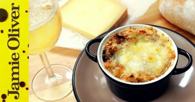 Soupe à l'oignon française classique | Cuisine du Français