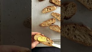 Soupe à l'oignon gratinée : la recette de Jamie Oliver