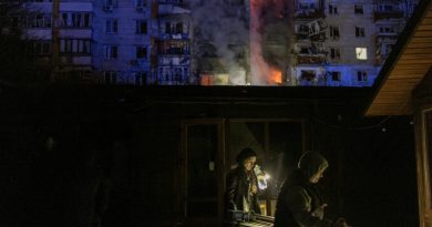 Sous fortes pressions militaire et politique, l'Ukraine va négocier aux Etats-Unis