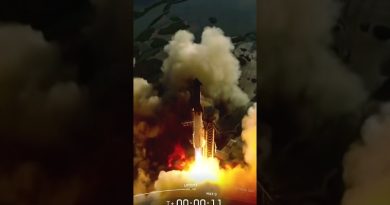 SpaceX lance le plus grand et puissant fusée jamais construite