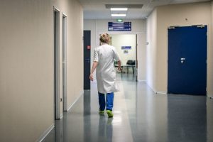 Surdose fatale à deux bébés: 12 à 18 mois de prison requis contre quatre infirmières à Nancy