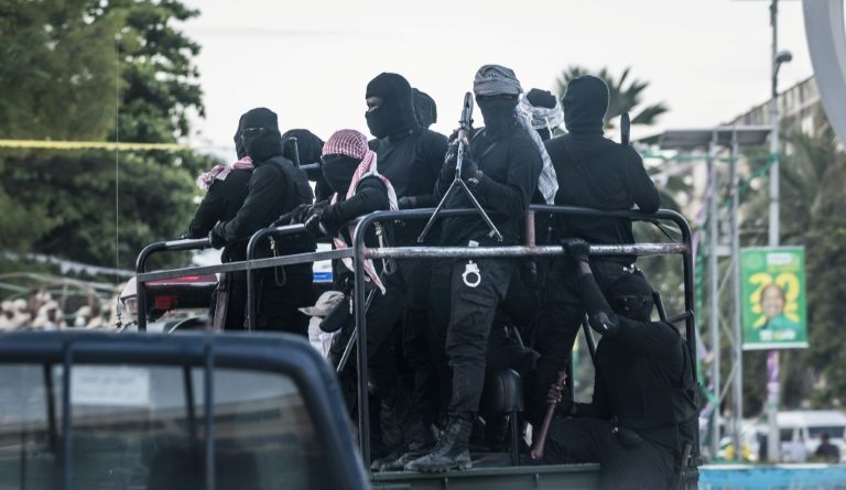 Tanzanie : la présidente investie malgré les violences électorales