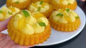 Tartelettes Renversées au Citron : Moelleuses et Crémeuses !
