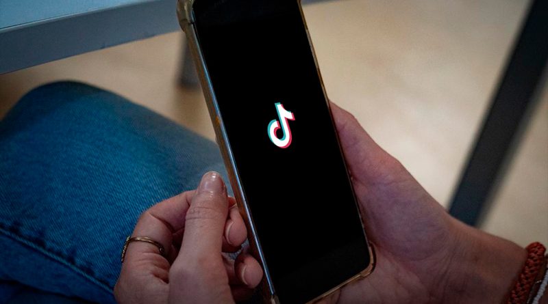 TikTok : la plateforme visée par une enquête du parquet pour promotion du suicide auprès des jeunes