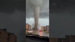 Tornade en ville : un phénomène naturel terrifiant
