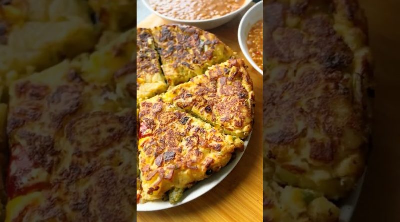 Tortilla espagnole aux poivrons et oignons savoureux